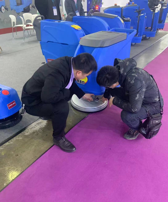 汕头小型电动洗地机是否适合用于环卫保洁