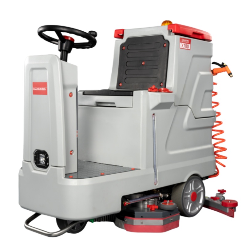 汕头坦洁全自动驾驶式洗地机X700